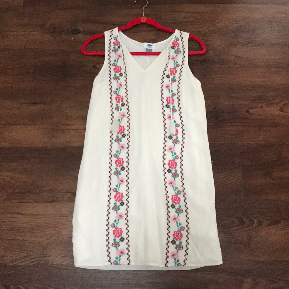 White rose floral dress